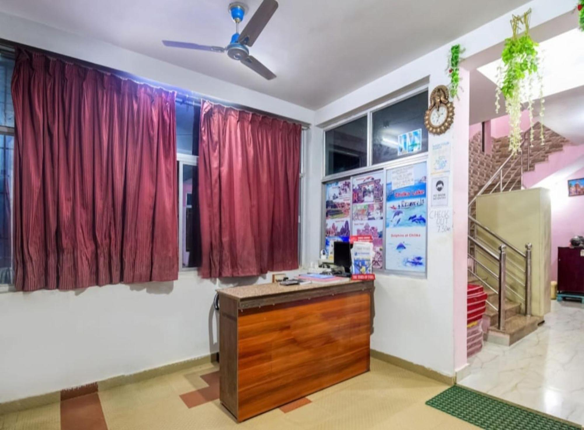 Hotel Planet9 Puri Official Exterior photo