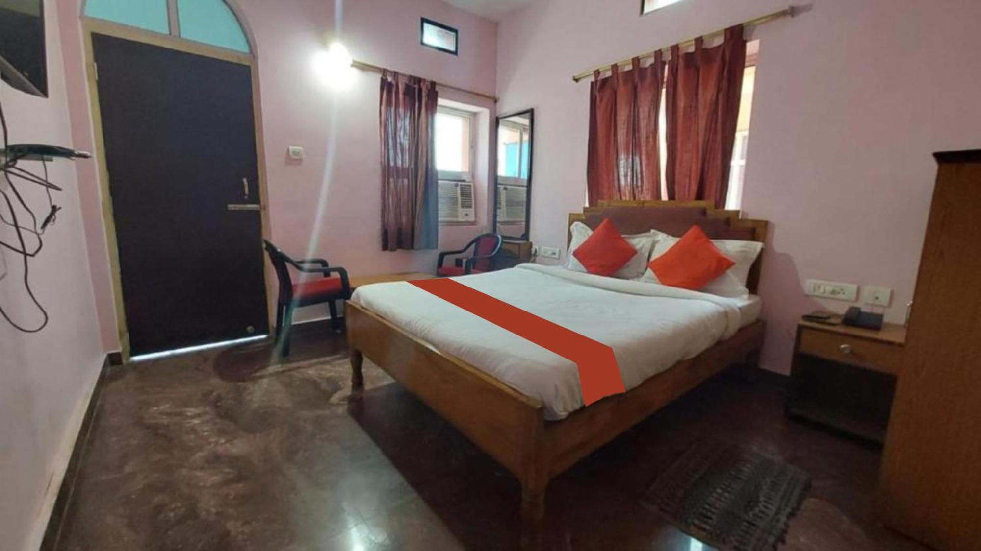 Hotel Planet9 Puri Official Exterior photo